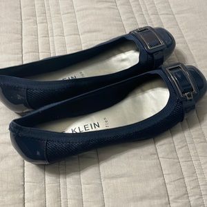 Anne Klein navy blue 10M